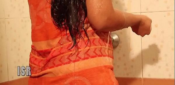 Anjali telugu as house wife husband hot wet bathing romance in bathroom 2859 Porn Videos