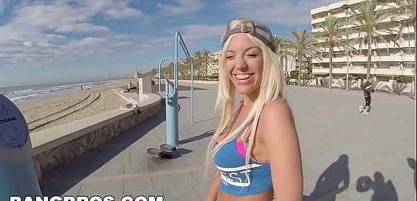 Blond Booty Fucking On The Beach
